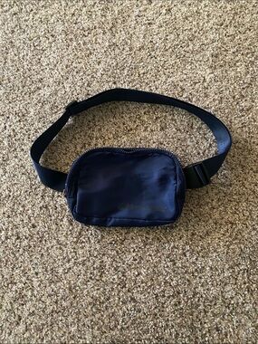 Navy Blue Unisex Fanny Pack